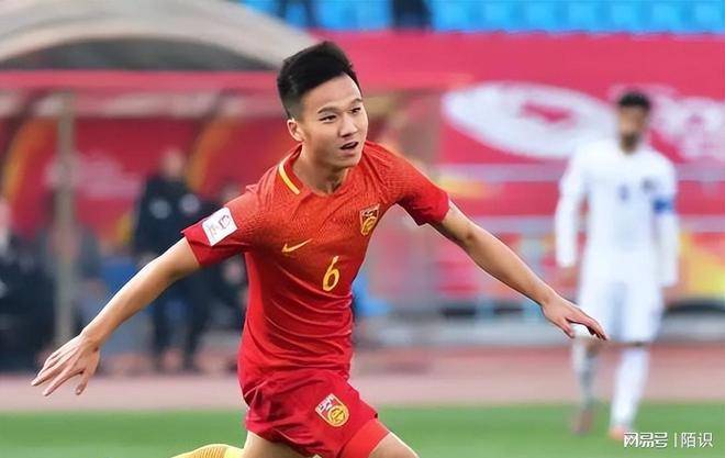 浙江俱乐部两位离队热门预测!一人效力法甲马赛,可考虑去国安