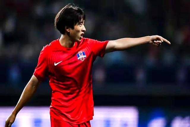 寒门17岁少年闪耀法甲!梅州魏祥鑫的励志传奇